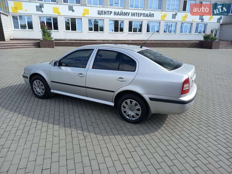 Ліфтбек Skoda Octavia 2006 в Дніпрі фото 5 Ліфтбек Skoda Octavia 2006 в Дніпрі