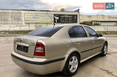 Лифтбек Skoda Octavia 2004 в Змиеве