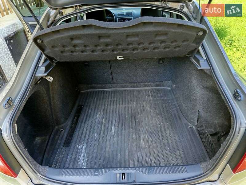 Ліфтбек Skoda Octavia 2012 в Чернівцях