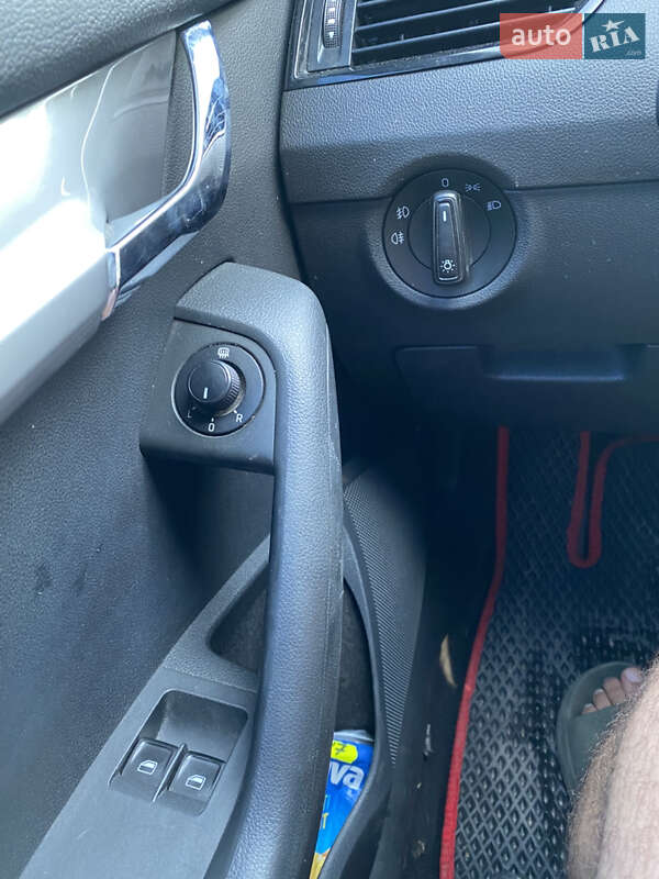 Универсал Skoda Octavia 2014 в Тысменице