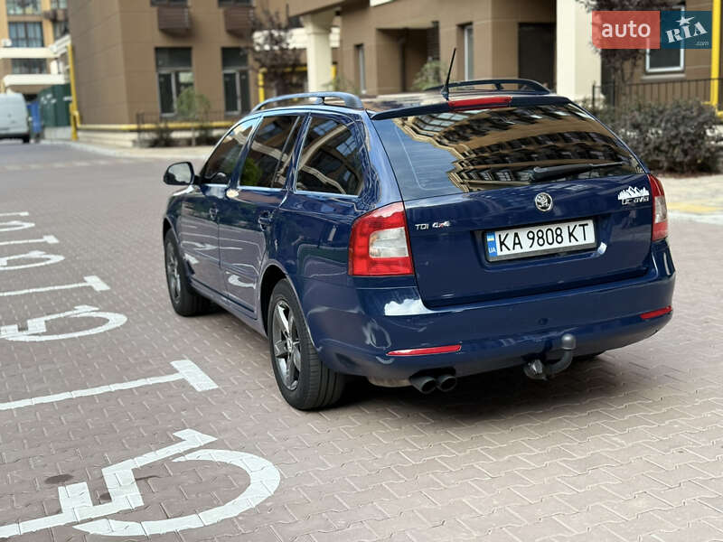 Універсал Skoda Octavia 2012 в Києві