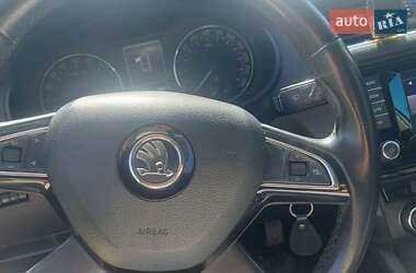 Лифтбек Skoda Octavia 2014 в 