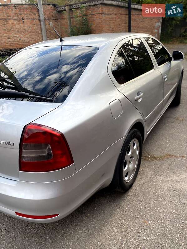 Лифтбек Skoda Octavia 2010 в Белой Церкви фото 7 Лифтбек Skoda Octavia 2010 в Белой Церкви