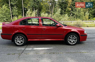 Лифтбек Skoda Octavia 2008 в 
