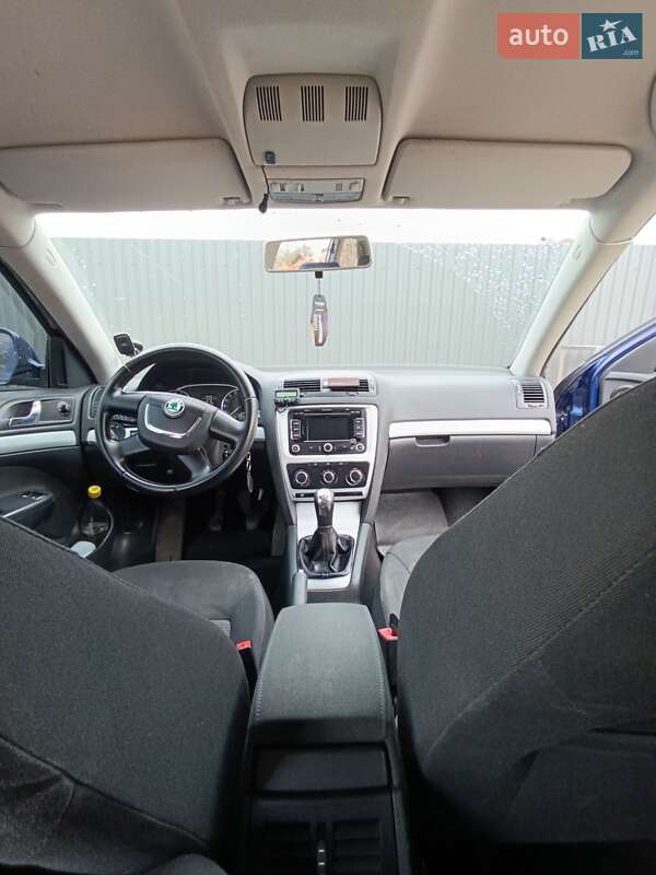 Универсал Skoda Octavia 2010 в Брошневе-Осаде