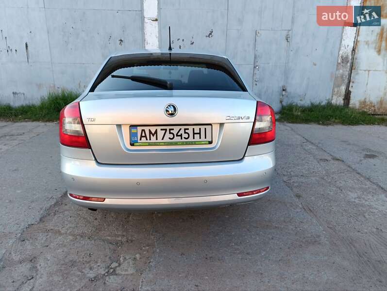 Ліфтбек Skoda Octavia 2012 в Коростені