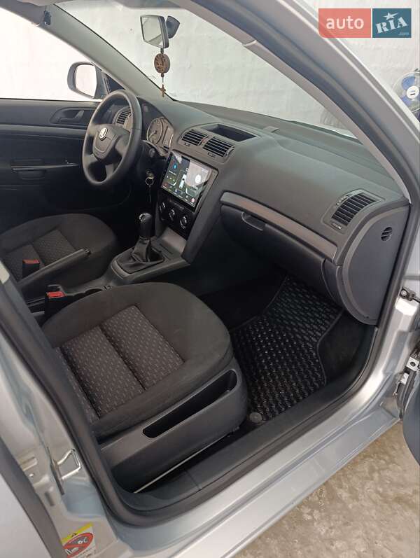 Ліфтбек Skoda Octavia 2012 в Коростені