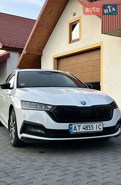 Универсал Skoda Octavia 2022 в Болехове