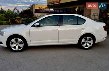 Лифтбек Skoda Octavia 2019 в 