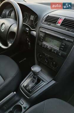 Универсал Skoda Octavia 2006 в 