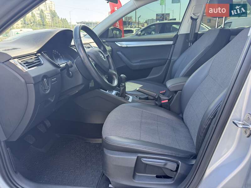 Лифтбек Skoda Octavia 2013 в Киеве