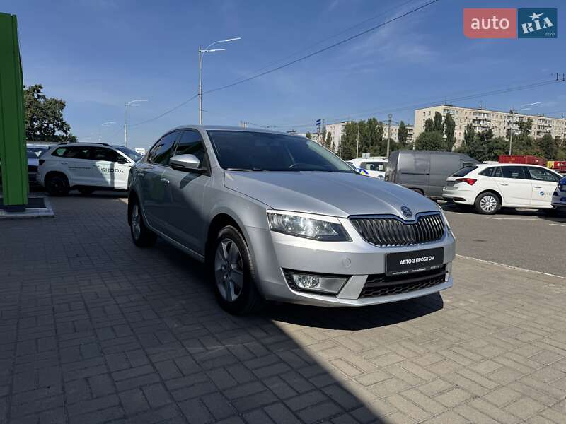 Лифтбек Skoda Octavia 2013 в Киеве