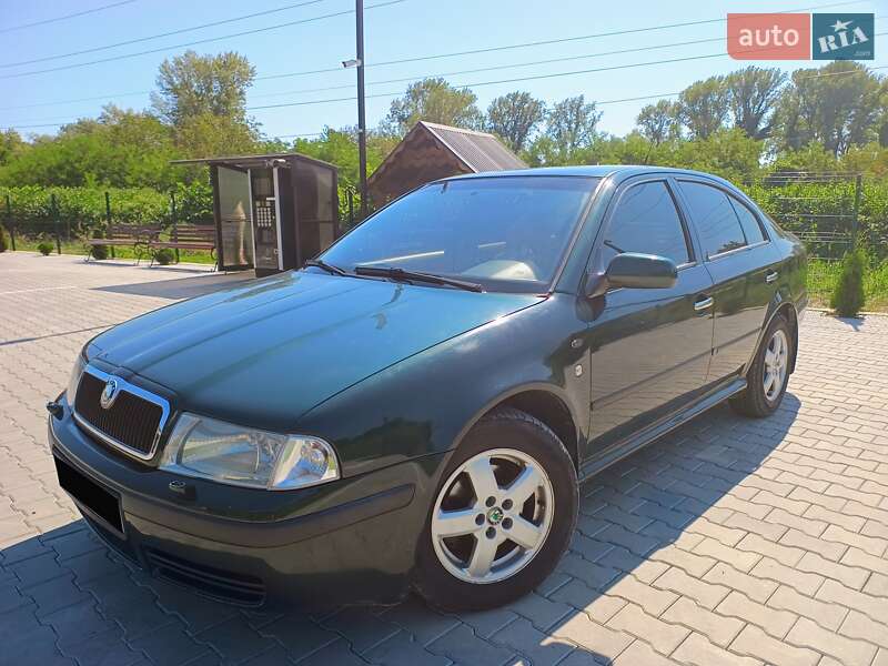 Skoda Octavia 2000
