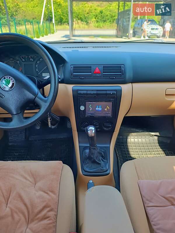 Лифтбек Skoda Octavia 2000 в Виноградове фото 9 Лифтбек Skoda Octavia 2000 в Виноградове