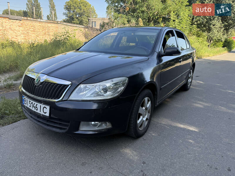 Лифтбек Skoda Octavia 2012 в 