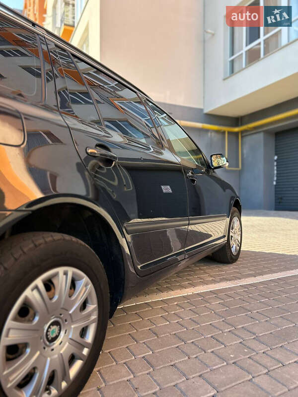 Универсал Skoda Octavia 2006 в Виннице