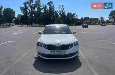 Лифтбек Skoda Octavia 2019 в Киеве