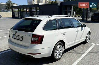 Универсал Skoda Octavia 2020 в 