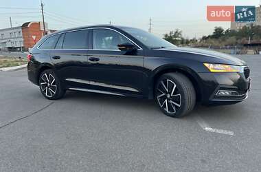 Универсал Skoda Octavia 2021 в 