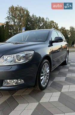 Универсал Skoda Octavia 2010 в 