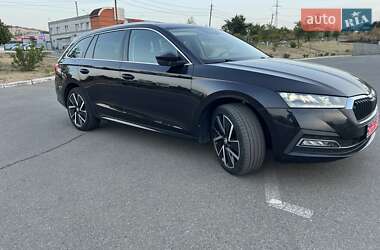 Универсал Skoda Octavia 2021 в 