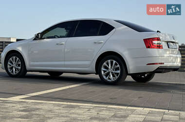 Лифтбек Skoda Octavia 2019 в 
