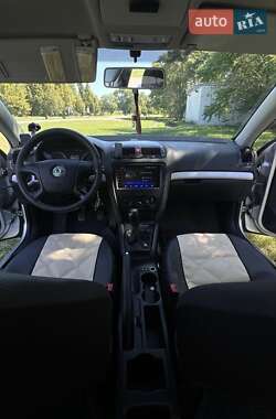 Лифтбек Skoda Octavia 2006 в 