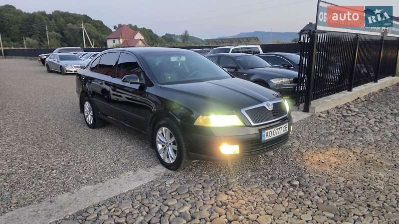 Лифтбек Skoda Octavia 2005 в Тячеве