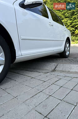 Лифтбек Skoda Octavia 2011 в 