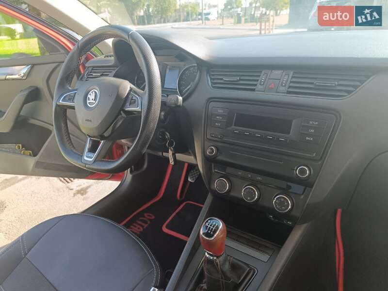 Лифтбек Skoda Octavia 2014 в Киеве фото 7 Лифтбек Skoda Octavia 2014 в Киеве