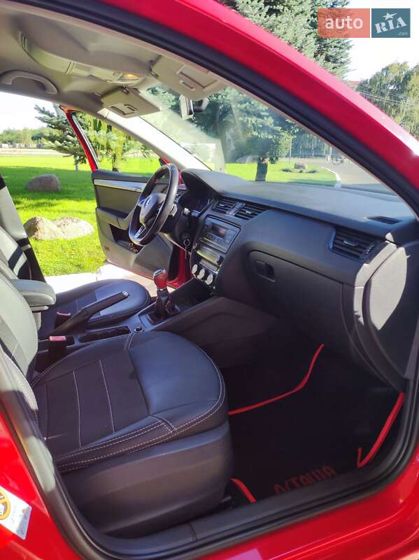 Лифтбек Skoda Octavia 2014 в Киеве фото 9 Лифтбек Skoda Octavia 2014 в Киеве