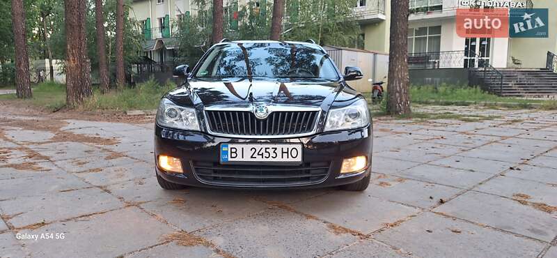 Универсал Skoda Octavia 2011 в Полтаве