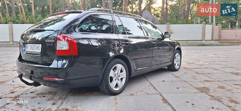Универсал Skoda Octavia 2011 в Полтаве