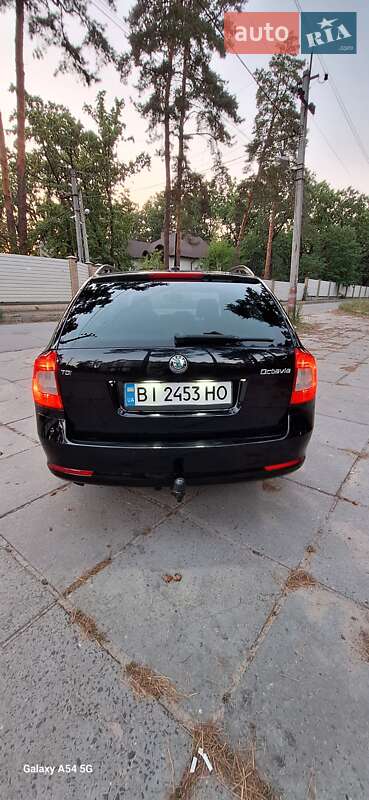 Универсал Skoda Octavia 2011 в Полтаве