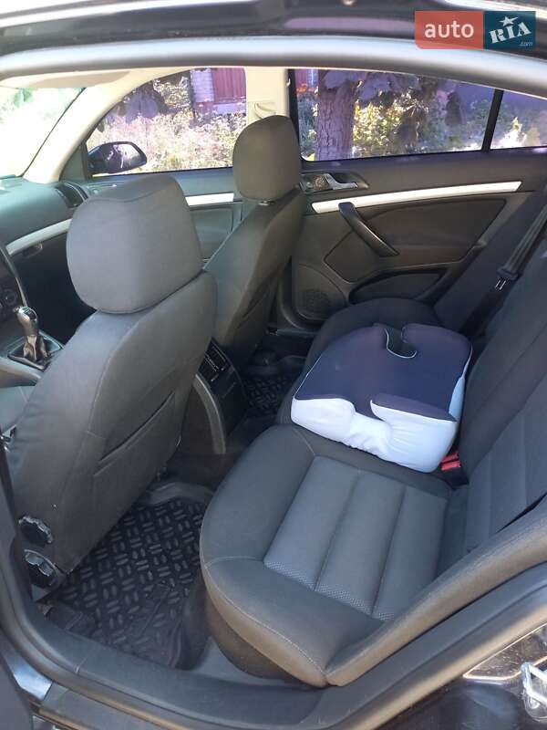 Лифтбек Skoda Octavia 2008 в Узловом фото 13 Лифтбек Skoda Octavia 2008 в Узловом