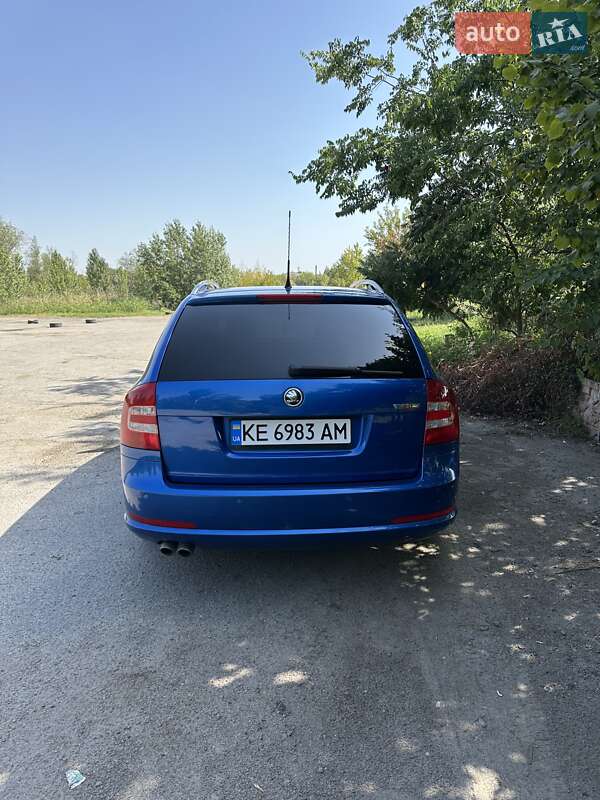 Універсал Skoda Octavia 2009 в Павлограді