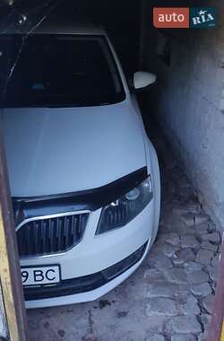 Универсал Skoda Octavia 2015 в Чернигове