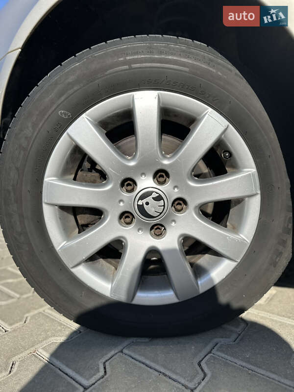 Універсал Skoda Octavia 2005 в Києві фото 5 Універсал Skoda Octavia 2005 в Києві