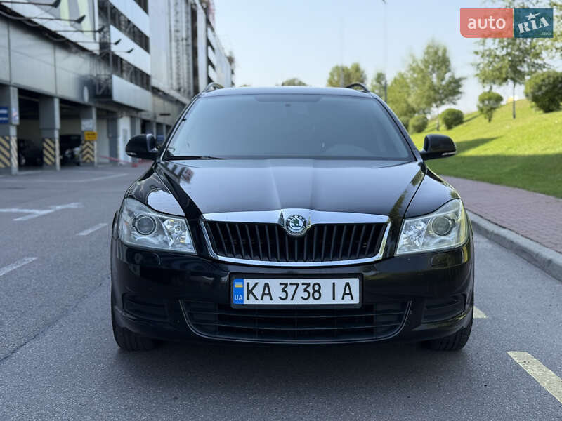Универсал Skoda Octavia 2011 в Киеве фото 4 Универсал Skoda Octavia 2011 в Киеве