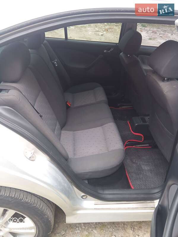 Седан Skoda Octavia 2008 в Львові