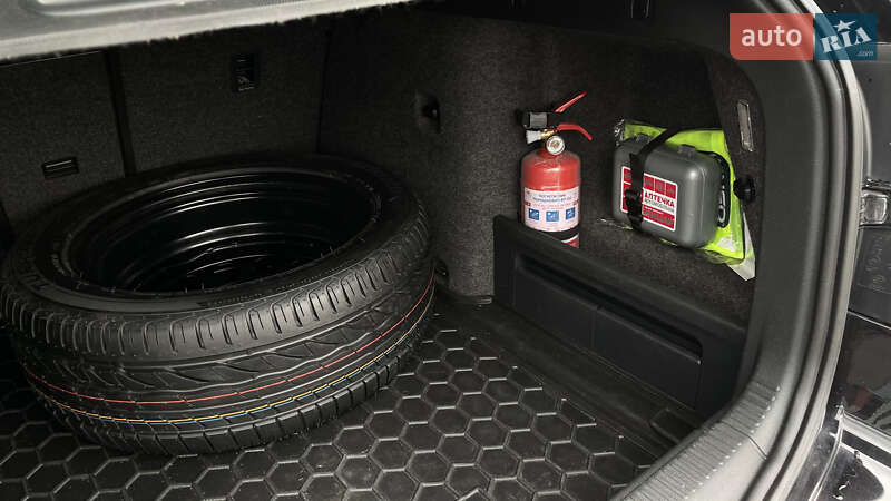 Универсал Skoda Octavia 2014 в Первомайске