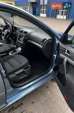Универсал Skoda Octavia 2009 в 