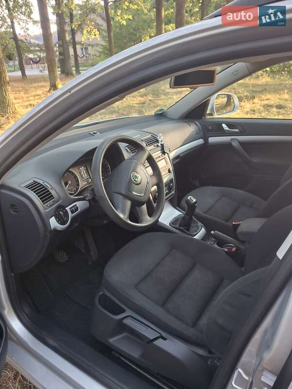 Універсал Skoda Octavia 2011 в Луцьку