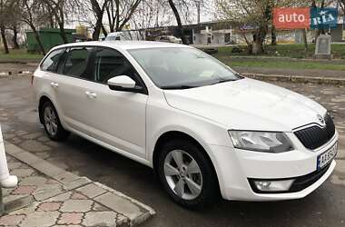 Універсал Skoda Octavia 2014 в Первомайську