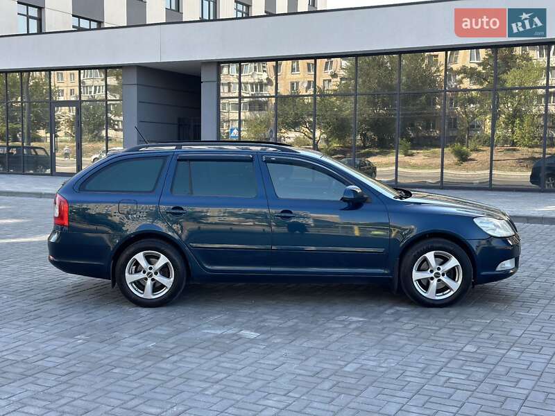Универсал Skoda Octavia 2012 в Каменском