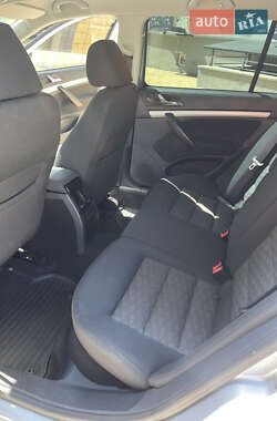 Универсал Skoda Octavia 2012 в 