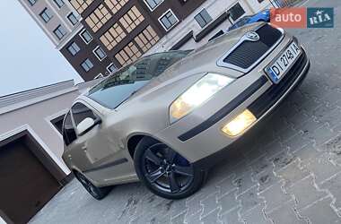 Лифтбек Skoda Octavia 2005 в Хмельницком