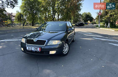 Лифтбек Skoda Octavia 2008 в 