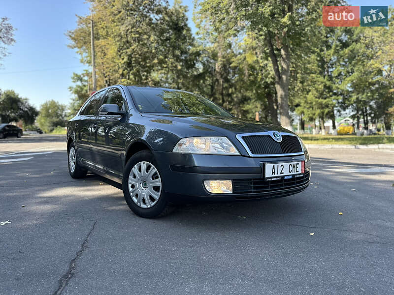 Лифтбек Skoda Octavia 2008 в 