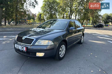 Лифтбек Skoda Octavia 2008 в 